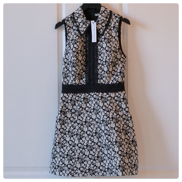 ALICE + OLIVIA Ellis Dress - Picture 8 of 14